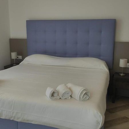 La Perla Del Tirreno Guest House サプリ エクステリア 写真