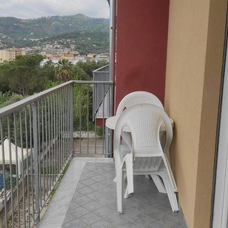 La Perla Del Tirreno Guest House サプリ エクステリア 写真